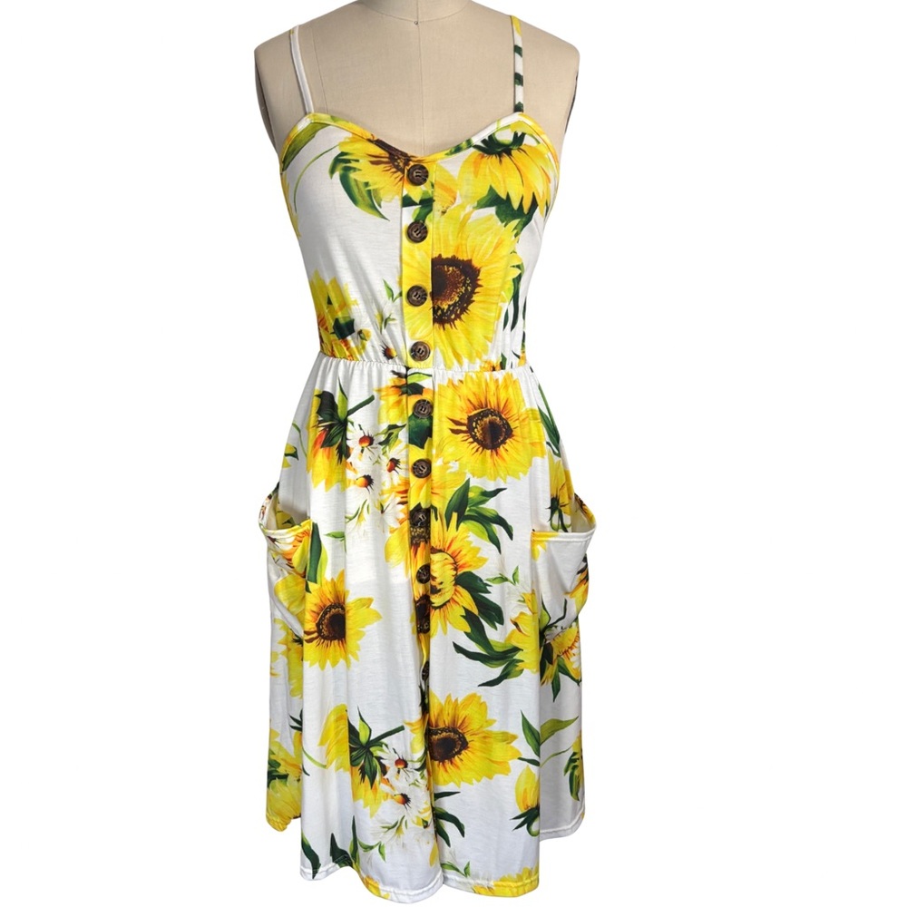 Sunflower Print Summer Spaghetti Strap Dress size L with Pockets
